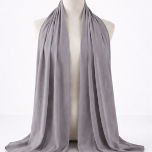 Minimalist-mannequin-with-draped-fabric.png